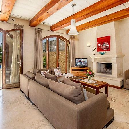 The Almonds Luxury Villa Сан Лоренц Экстерьер фото