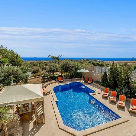 The Almonds Luxury Villa Сан Лоренц Экстерьер фото