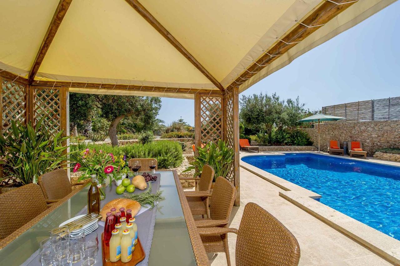 The Almonds Luxury Villa Сан Лоренц Экстерьер фото