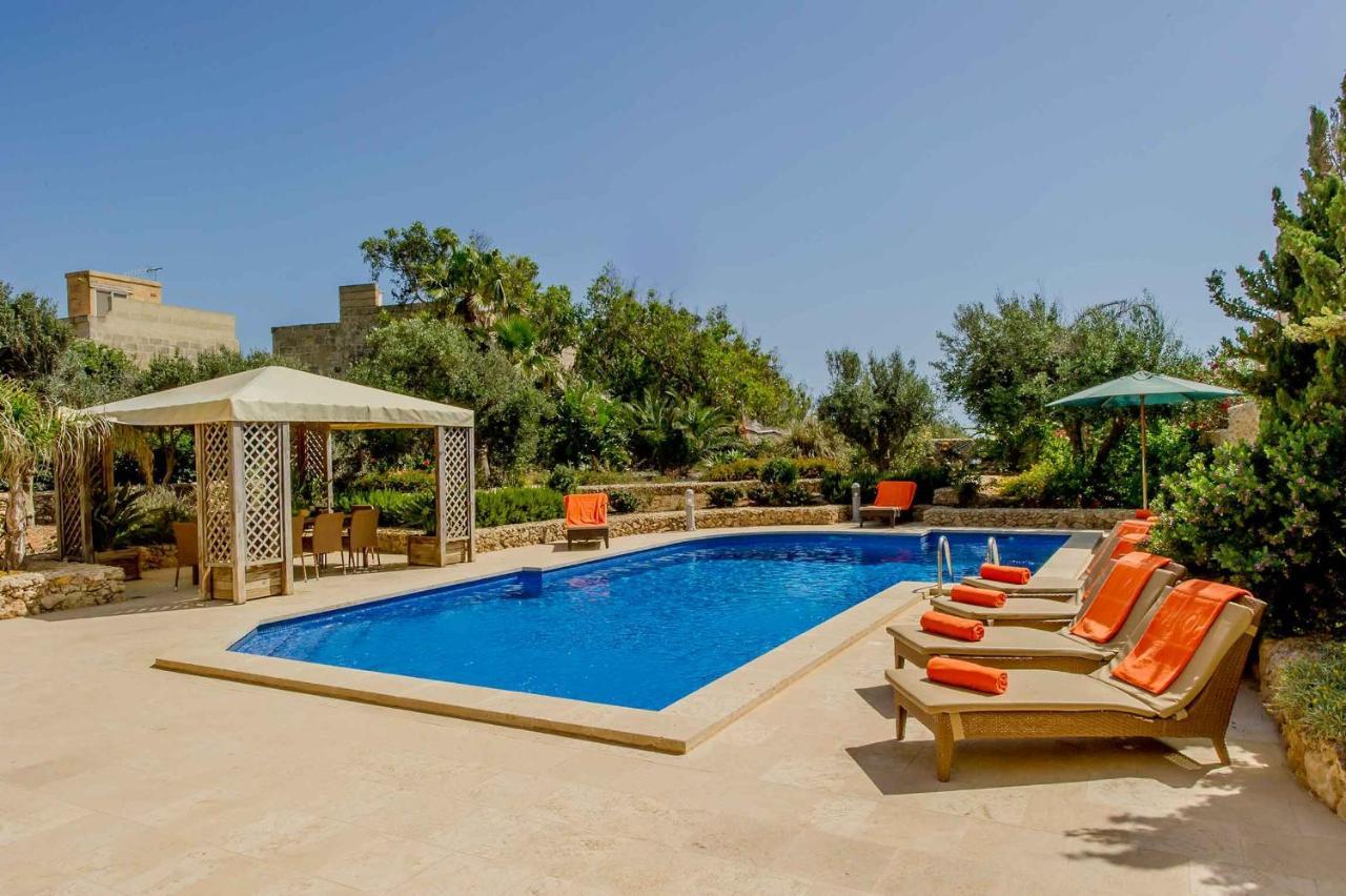 The Almonds Luxury Villa Сан Лоренц Экстерьер фото